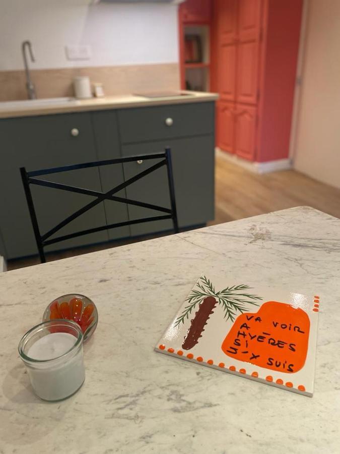 3 Studios Hyeres - Centre Ville Rue Pietonne - Manon Ngoại thất bức ảnh